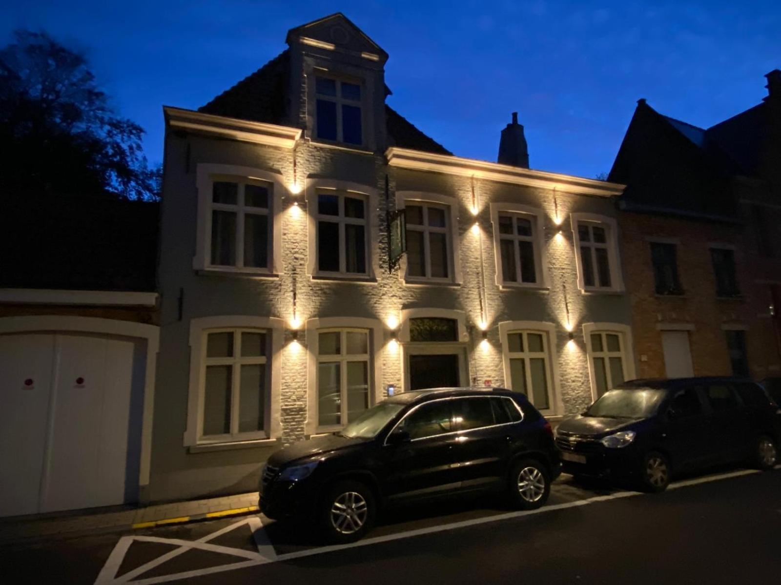 Guesthouse Bonheure Брюж Екстериор снимка